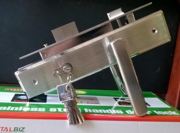 Khóa tay gạt Inox Kospi LK9 cửa chính Khóa tay gạt Inox Kospi LK9 cửa chính